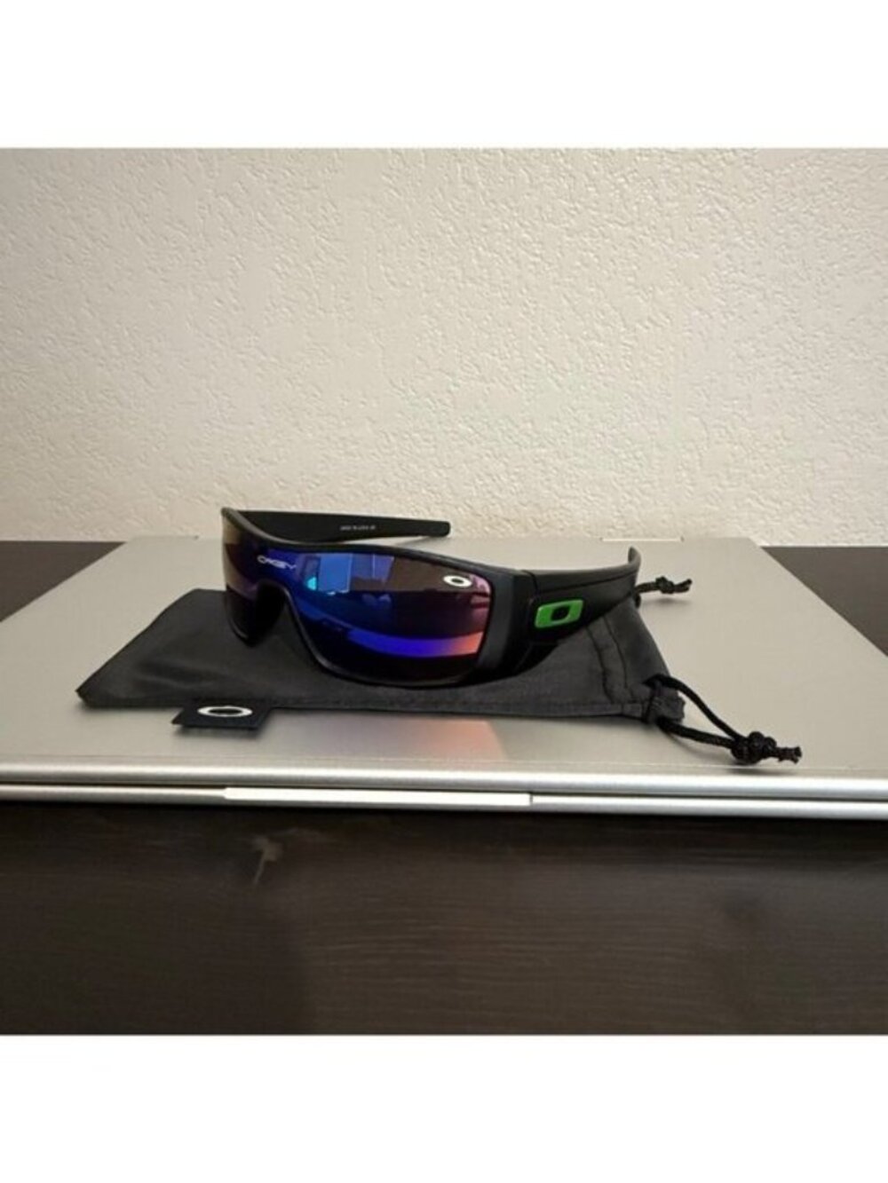 Oakley Fuel Cell Blue Reflective Lenses - Picture 3 of 6